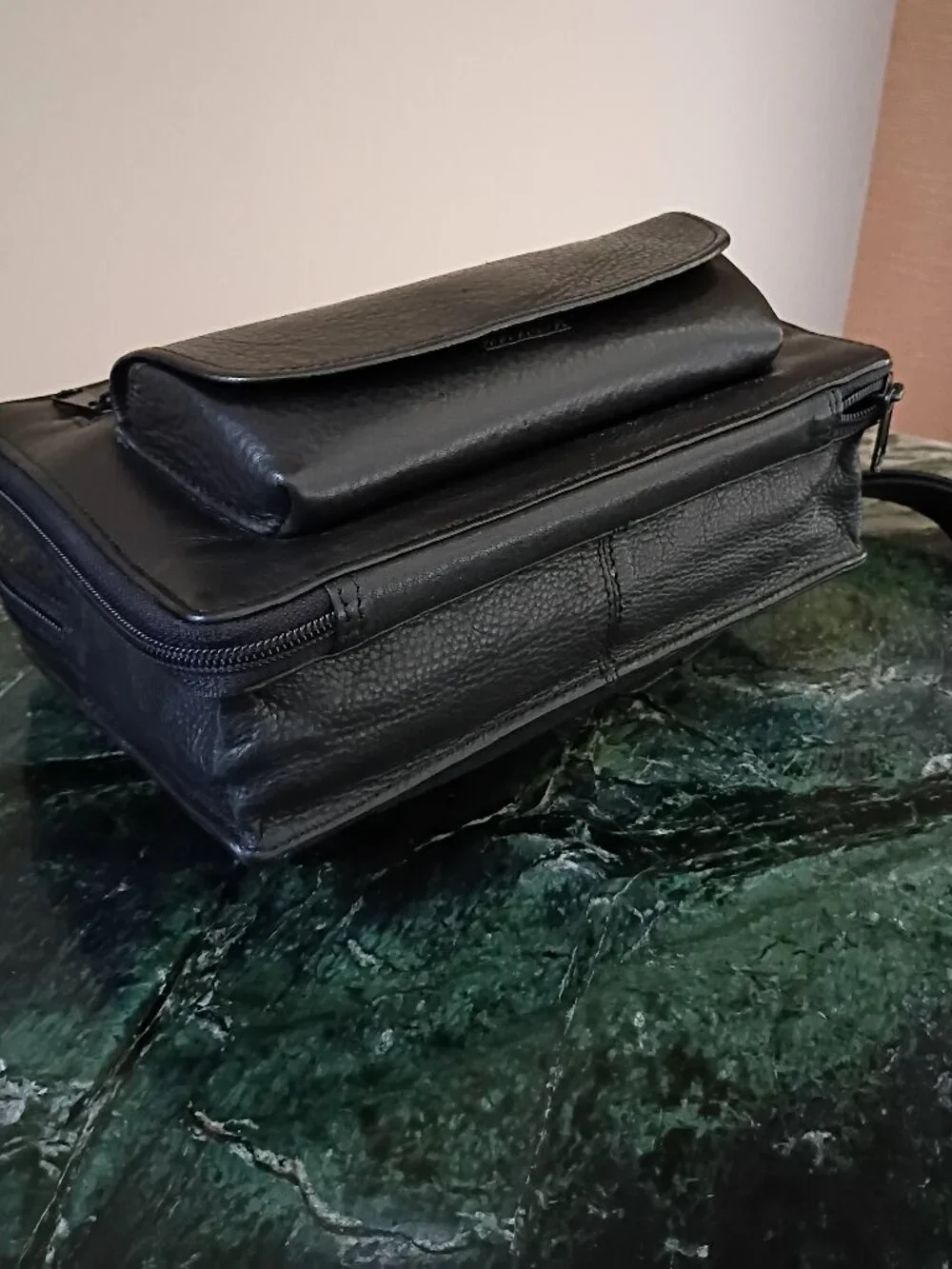 Wilsons Mens Black Leather Bag Travel Case